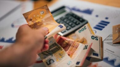 calculating and paying attorney fees