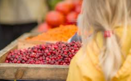 How Seasonal Availability Affects the Price & Quality of Dried Cranberries
