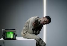 traffic engagement signal alert